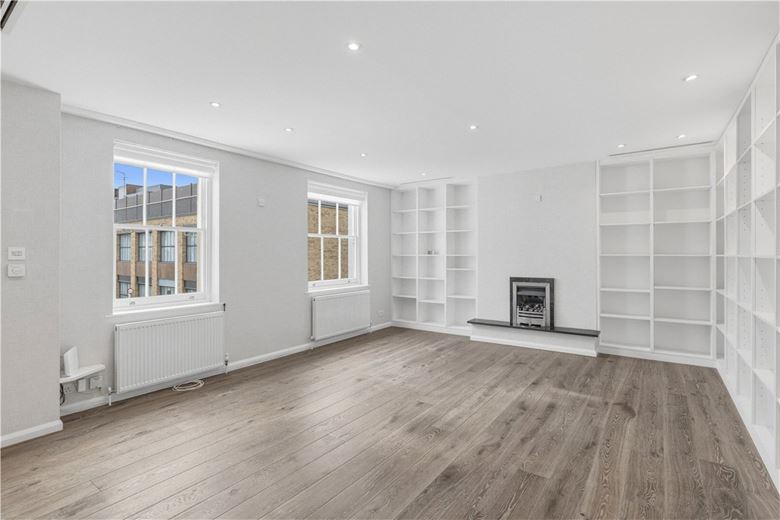 1 bedroom flat, Devonshire Place Mews, London W1G - Available