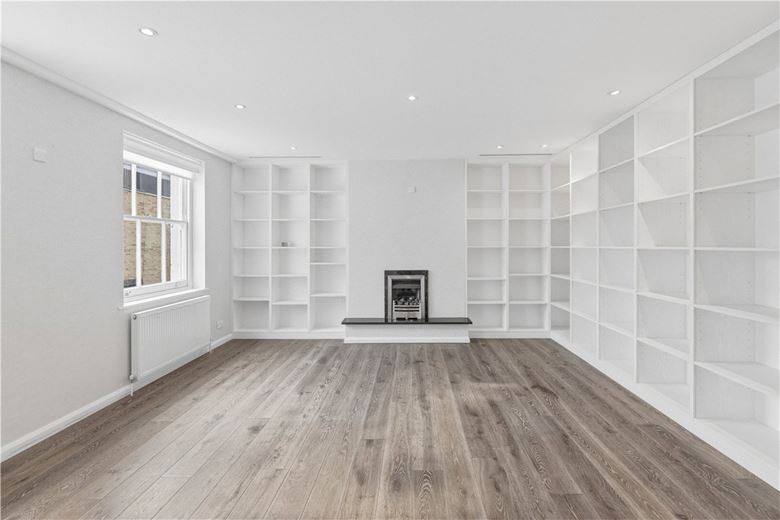 1 bedroom flat, Devonshire Place Mews, London W1G - Available