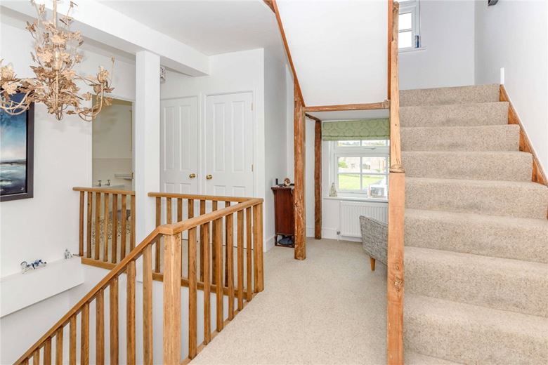 5 bedroom house, Wantage Road, Great Shefford RG17 - Available