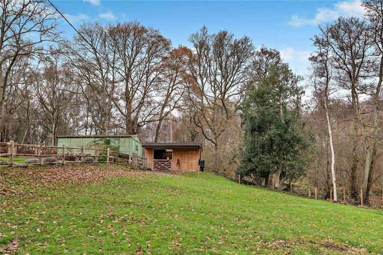 5 bedroom house, Crookham Common, Thatcham RG19 - Available