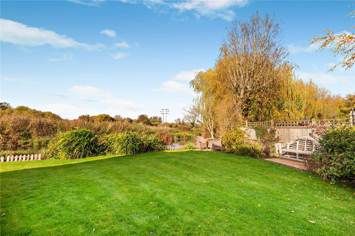 3 bedroom house, Crookham Hill, Thatcham RG19 - Available