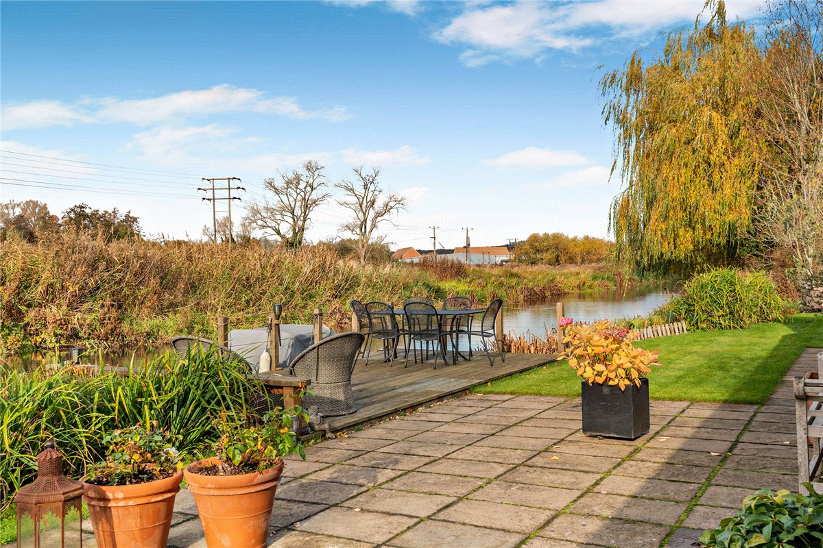 3 bedroom house, Crookham Hill, Thatcham RG19 - Available