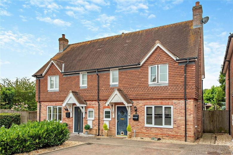 3 bedroom house, Farmhouse Mews, Thatcham RG18 - Sold STC