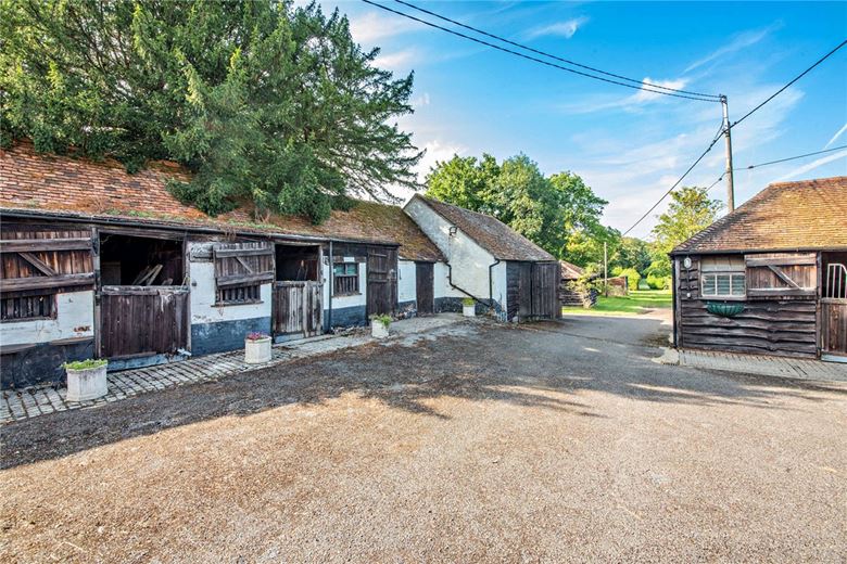 7 bedroom house, East Woodhay, Newbury RG20 - Sold