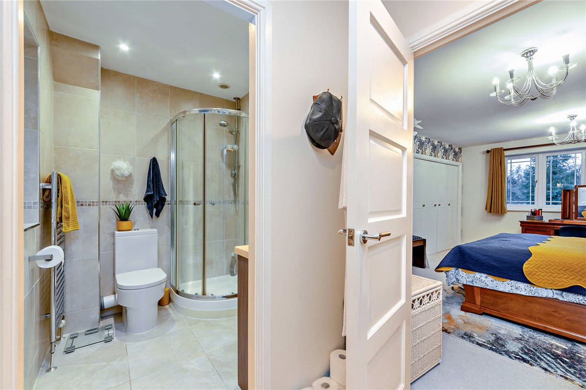 4 bedroom house, Hatch Close, Chapel Row RG7 - Sold STC