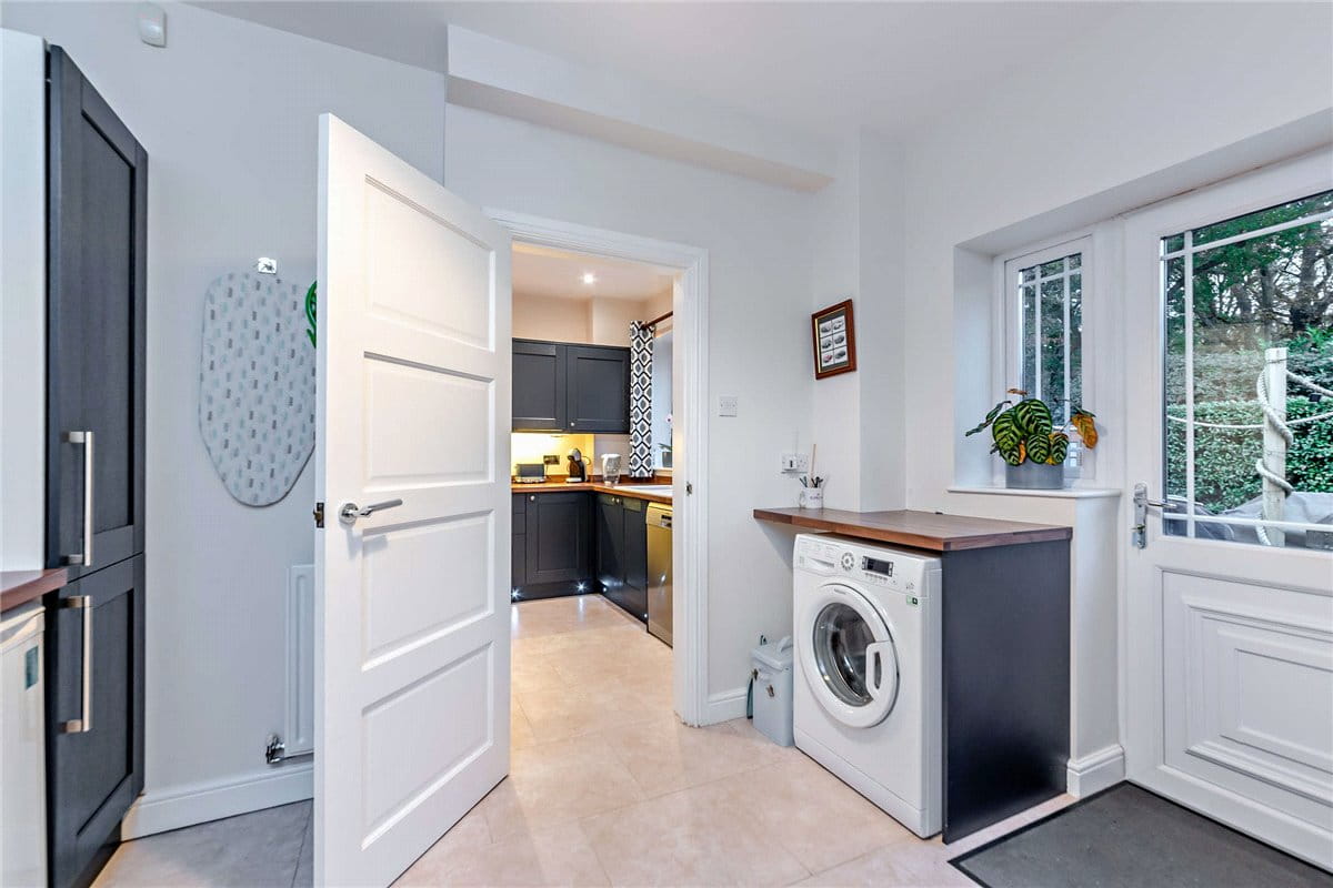 4 bedroom house, Hatch Close, Chapel Row RG7 - Sold STC