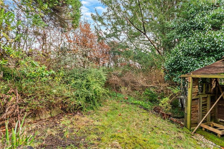 2 bedroom house, Belmont, Woodspeen RG20 - Available