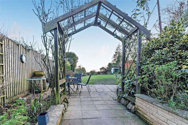 3 bedroom house, Hill Green, Leckhampstead RG20 - Available