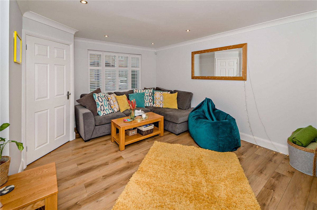 4 bedroom house, Claremont Crescent, Newbury RG14 - Sold