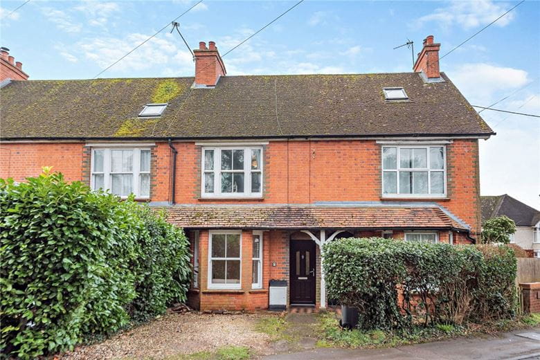 3 bedroom house, Essex Street, Newbury RG14 - Available