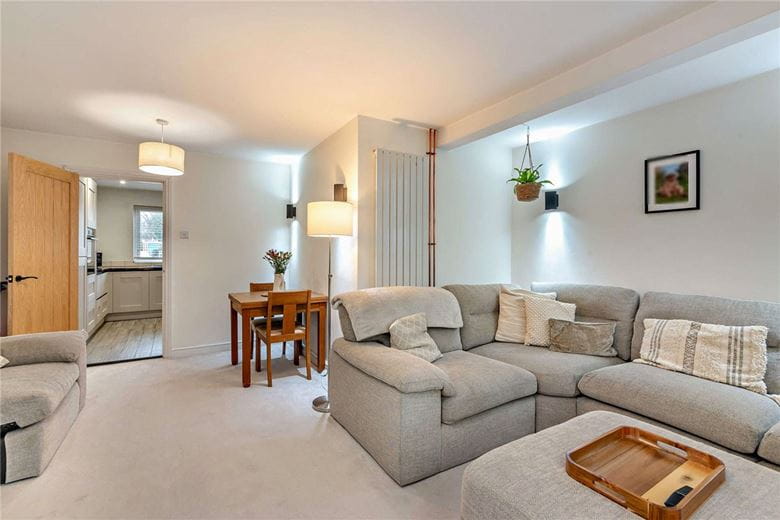 3 bedroom house, Copnor Close, Woolton Hill RG20 - Sold STC