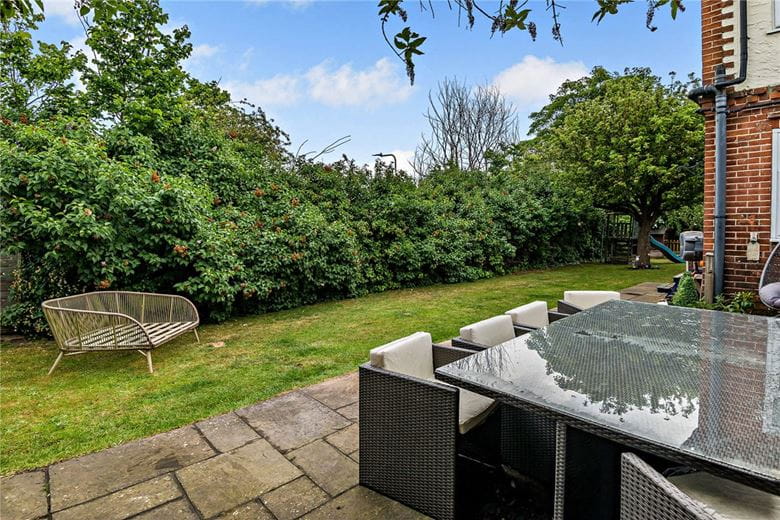 5 bedroom house, Catherine Road, Newbury RG14 - Sold STC