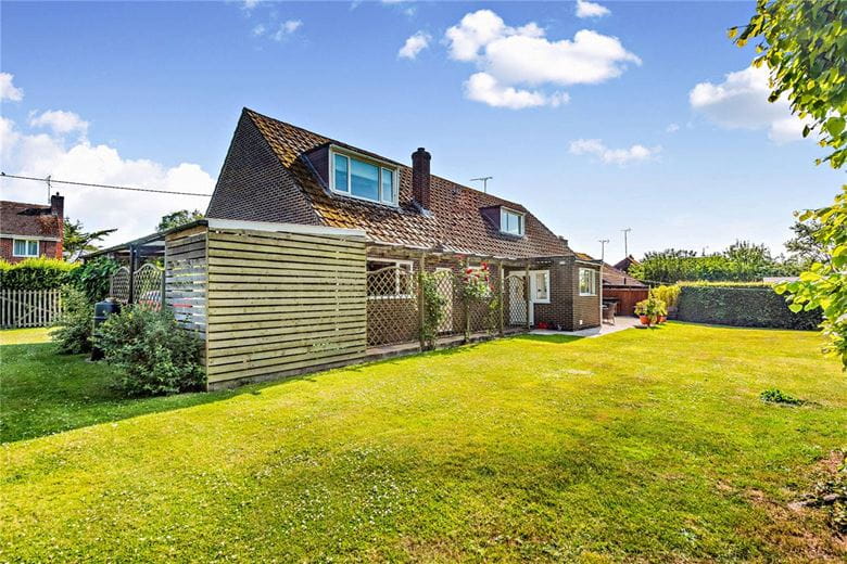 4 bedroom house, Freshfields Lane, Chieveley RG20 - Available