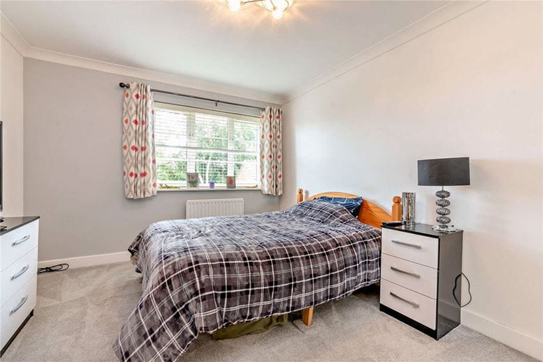 5 bedroom house, Haysoms Drive, Greenham RG19 - Sold STC