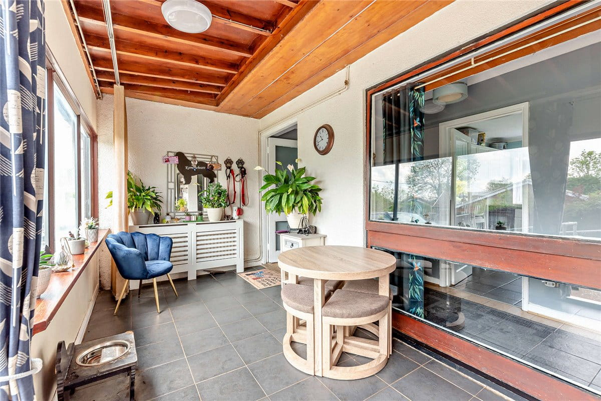 2 bedroom bungalow, Sheepdrove Road, Lambourn RG17 - Available