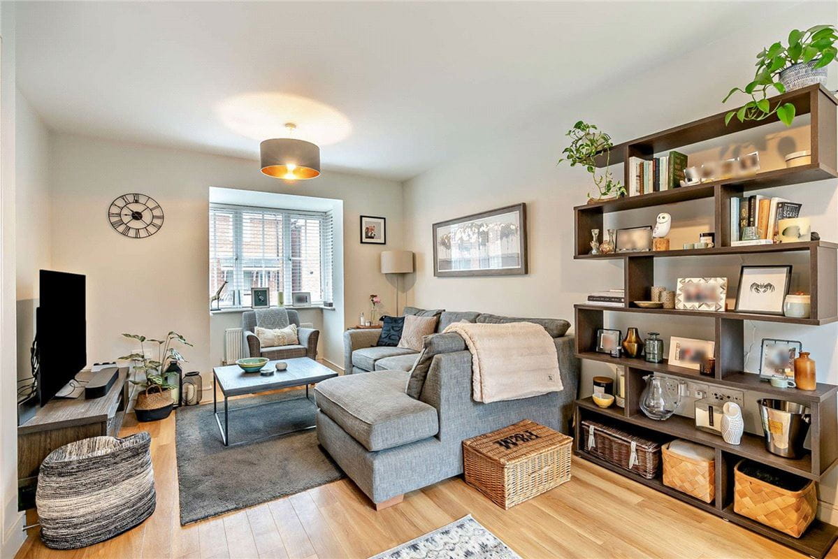 3 bedroom house, Merlin Road, Bishops Green RG20 - Sold STC