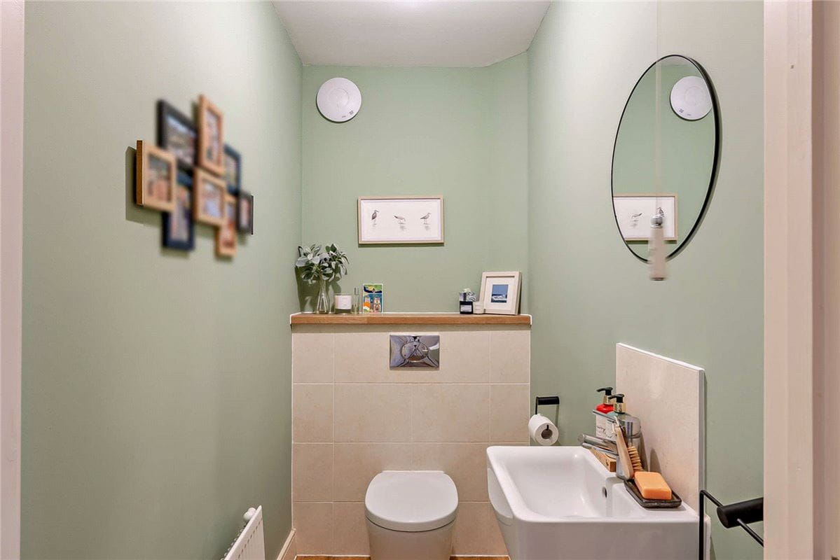 3 bedroom house, Merlin Road, Bishops Green RG20 - Sold STC