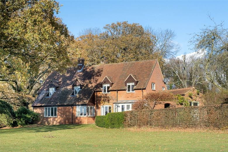 5 bedroom house, Weavers Lane, Inkpen RG17 - Available