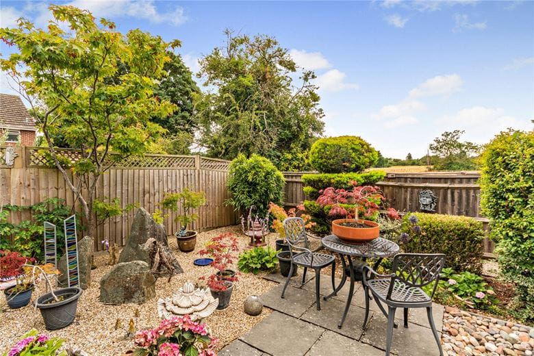 3 bedroom house, Billington Way, Thatcham RG18 - Sold STC