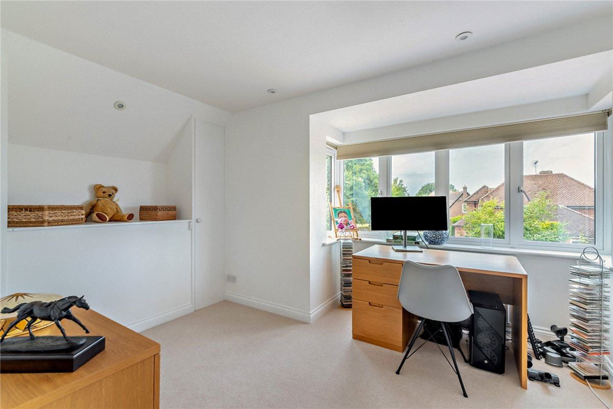 4 bedroom house, The Rookery, Peasemore RG20 - Sold STC