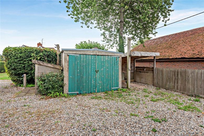 3 bedroom cottage, Rookwood, Stockcross RG20 - Sold