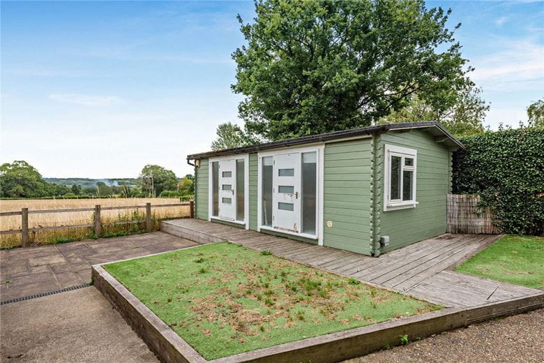 3 bedroom cottage, Rookwood, Stockcross RG20 - Sold