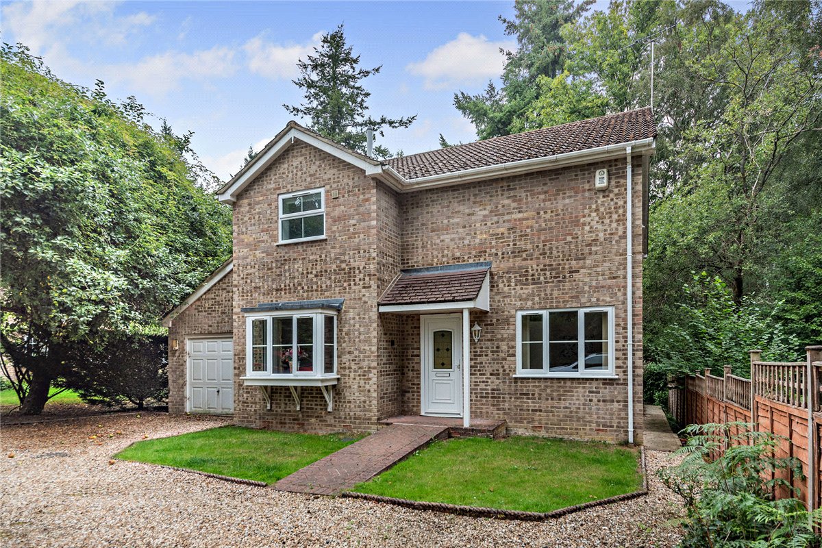 4 bedroom house, Penwood Heights, Penwood RG20 - Sold STC