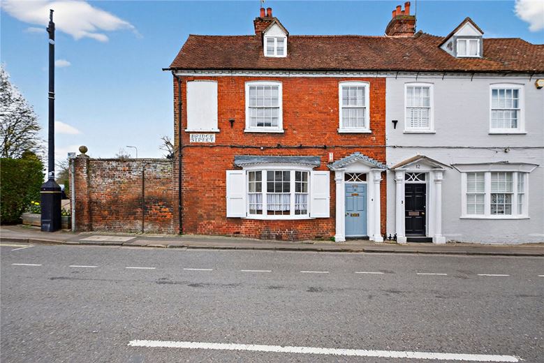 7 bedroom house, Bridge Street, Hungerford RG17 - Available