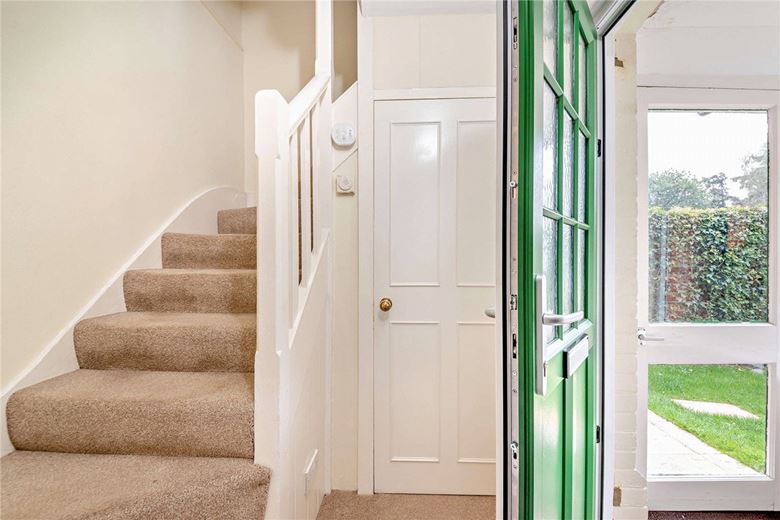 3 bedroom cottage, Rookwood, Stockcross RG20 - Available