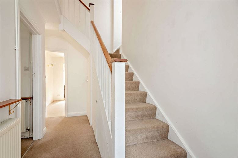4 bedroom house, Bartlemy Close, Newbury RG14 - Available