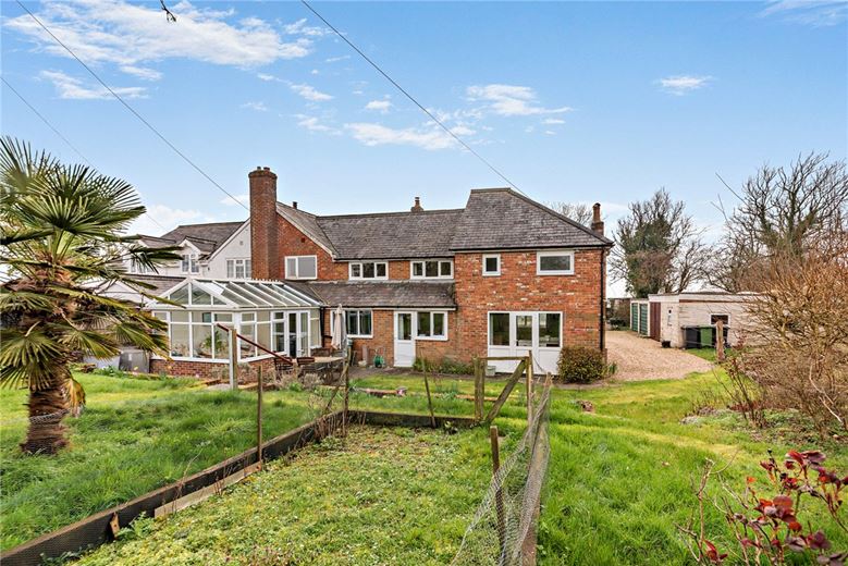 5 bedroom cottage, Ibworth, Tadley RG26 - Available