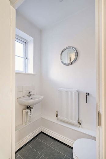 2 bedroom house, Redfinch Mews, Thatcham RG19 - Sold STC