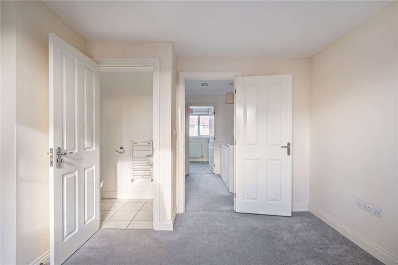 2 bedroom house, Redfinch Mews, Thatcham RG19 - Sold STC