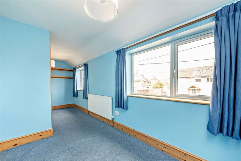 4 bedroom house, Sagecroft Road, Thatcham RG18 - Available