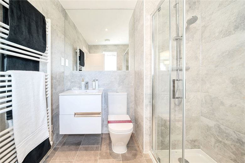 4 bedroom house, Princess Gardens, Bishops Green RG20 - Available