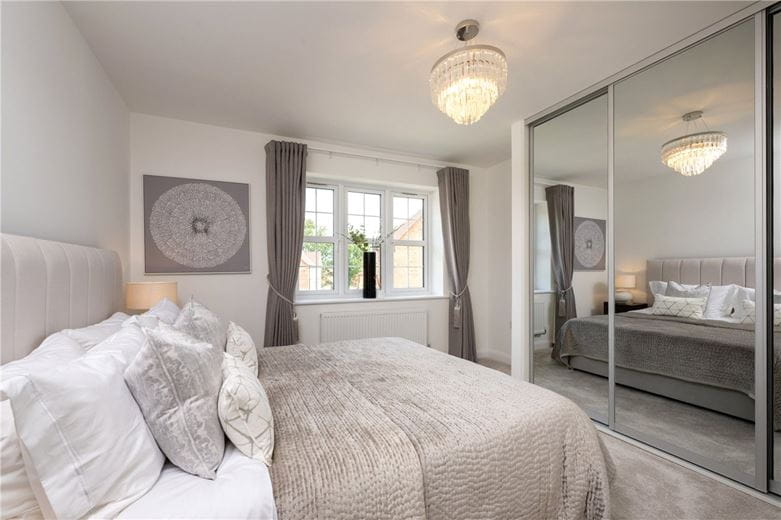 4 bedroom house, Princess Gardens, Bishops Green RG20 - Available