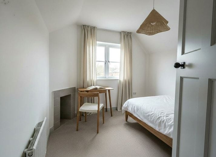 3 bedroom cottage, Enborne Street, Enborne RG14 - Sold STC