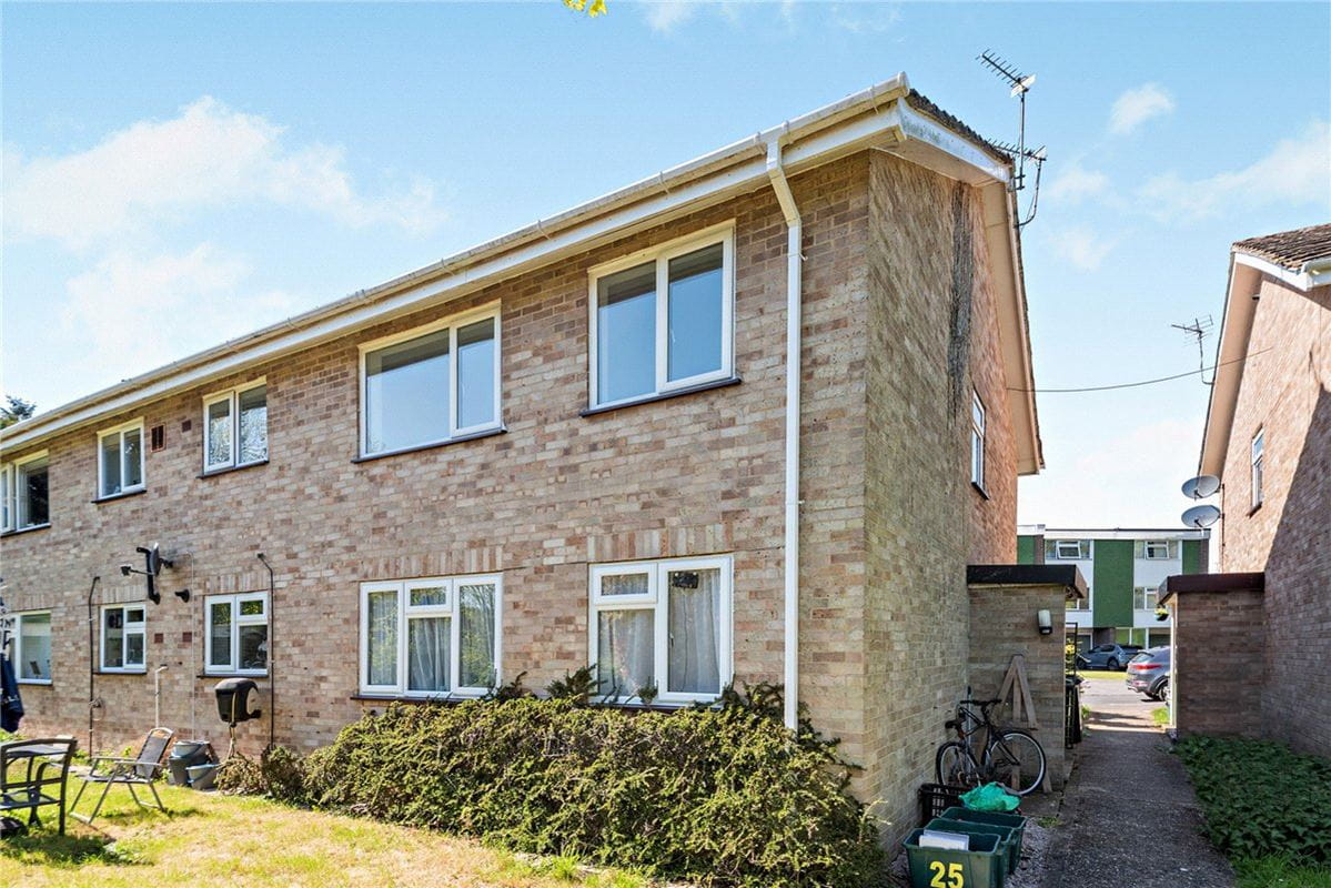 2 bedroom maisonette, Speen, Newbury RG14 - Available