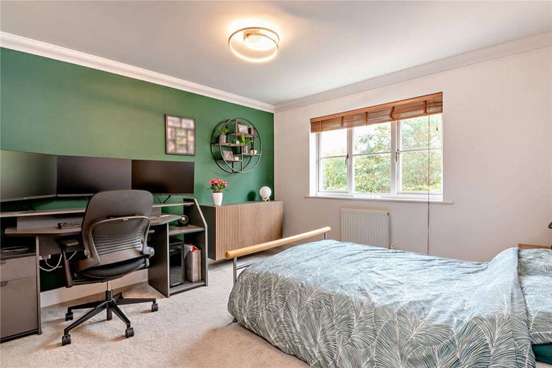 4 bedroom house, Hermitage Green, Hermitage RG18 - Available