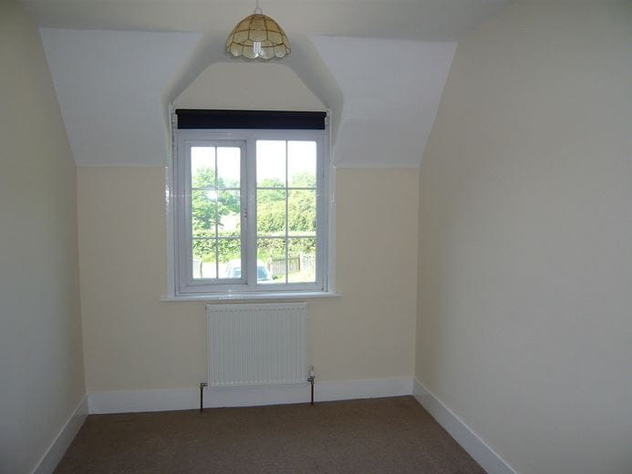 3 bedroom cottage, Marlston Hermitage, Thatcham RG18 - Let Agreed