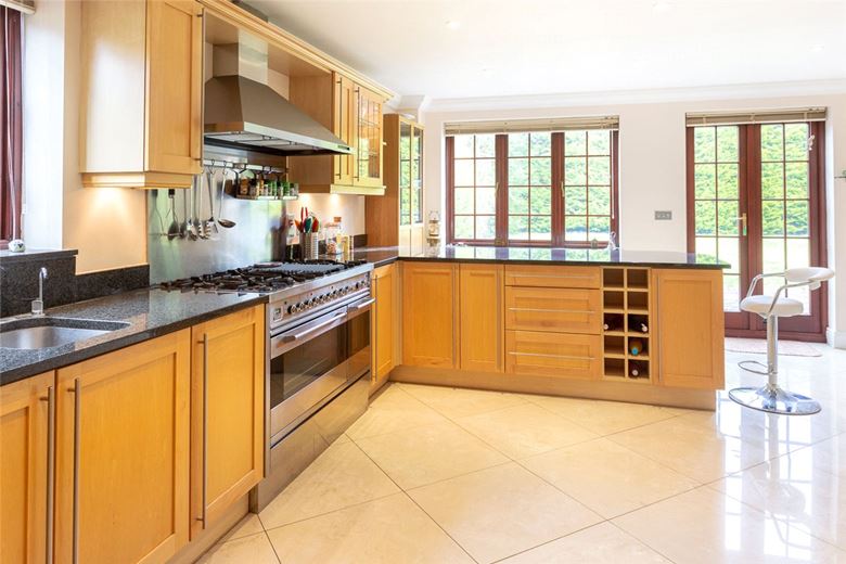 7 bedroom house, Broad Lane, Upper Bucklebury RG7