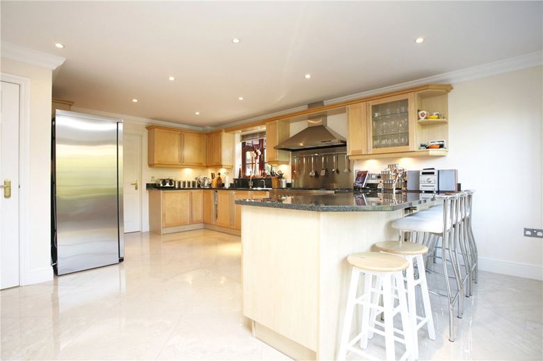 7 bedroom house, Broad Lane, Upper Bucklebury RG7