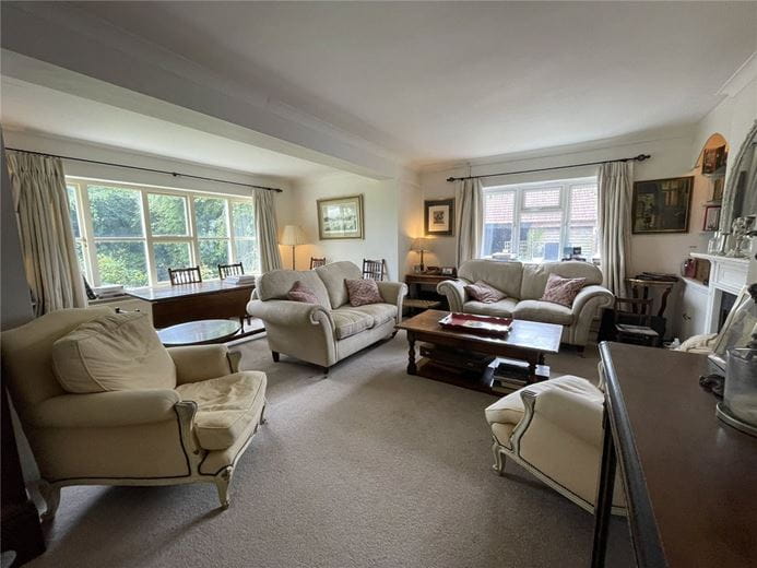 4 bedroom house, Elcot, Kintbury RG20 - Available