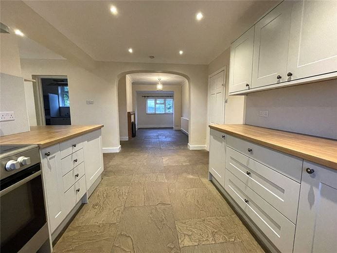 4 bedroom house, Elcot, Kintbury RG20 - Available