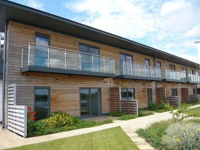 2 bedroom flat, Park Way, Newbury RG14 - Let Agreed