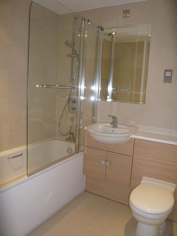 2 bedroom flat, Park Way, Newbury RG14 - Let Agreed