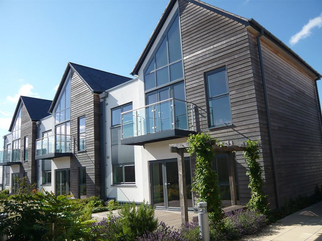 2 bedroom flat, Park Way, Newbury RG14 - Let Agreed