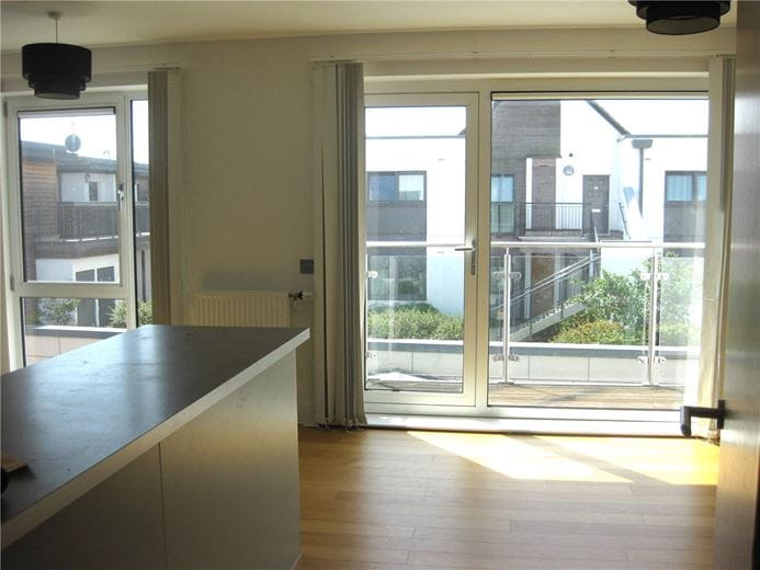2 bedroom flat, Park Way, Newbury RG14