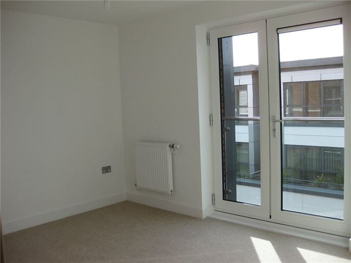 2 bedroom flat, Baily, Park Way RG14