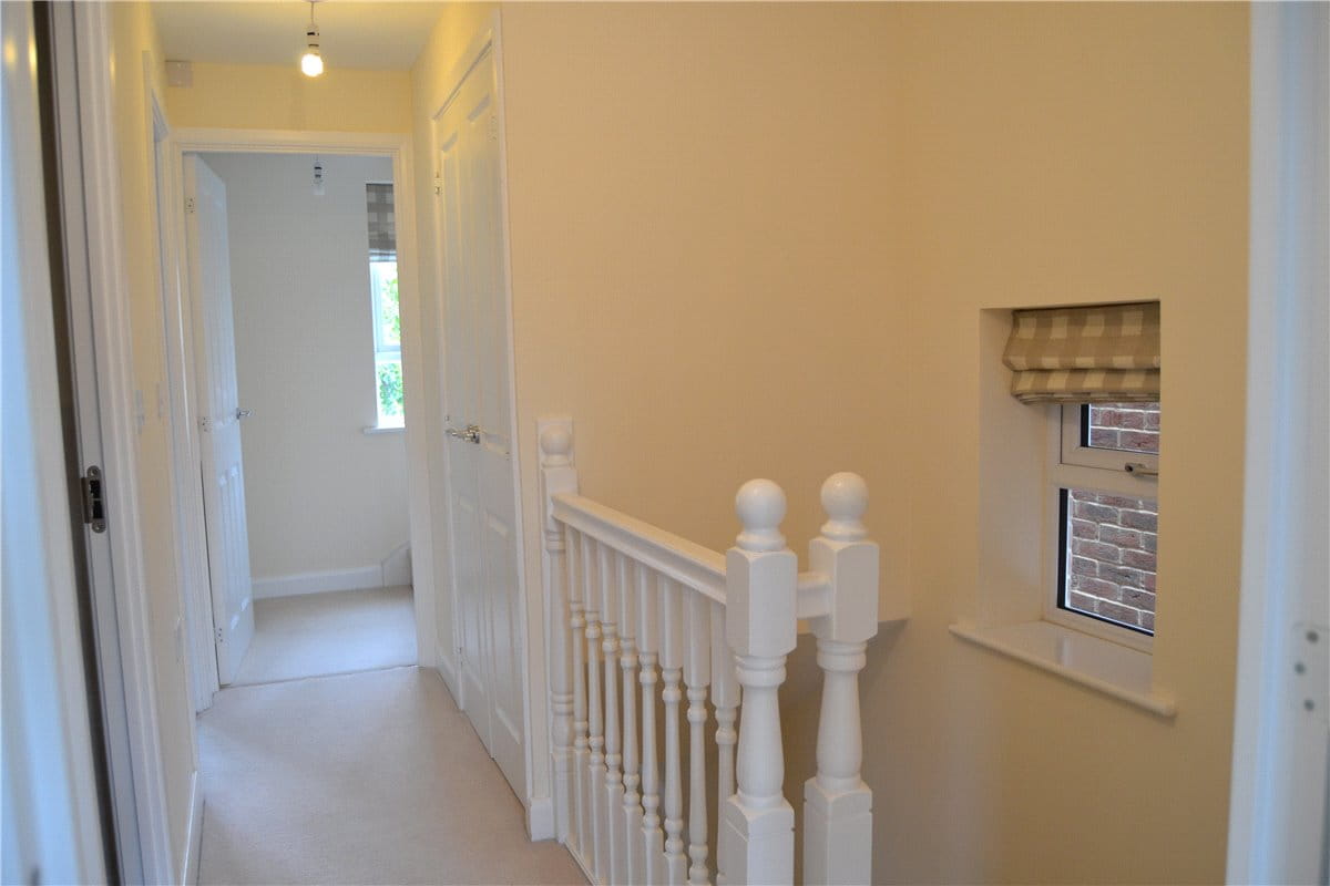 3 bedroom house, Newbury, Berkshire RG14 - Let Agreed